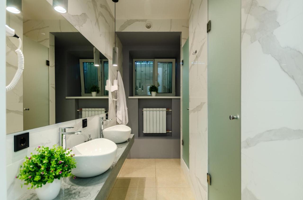 Underground Hostel Kiev Dış mekan fotoğraf