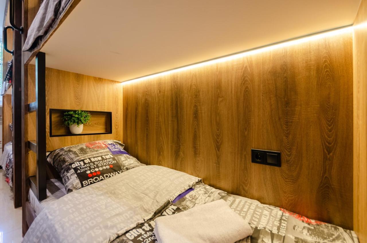 Underground Hostel Kiev Dış mekan fotoğraf